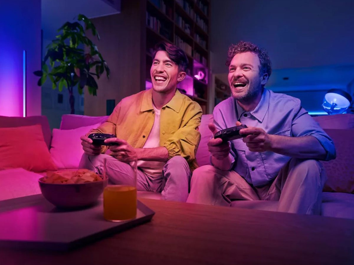 Philips Hue Play HDMI Sync Box Gen 2 - Grafika lifestyle