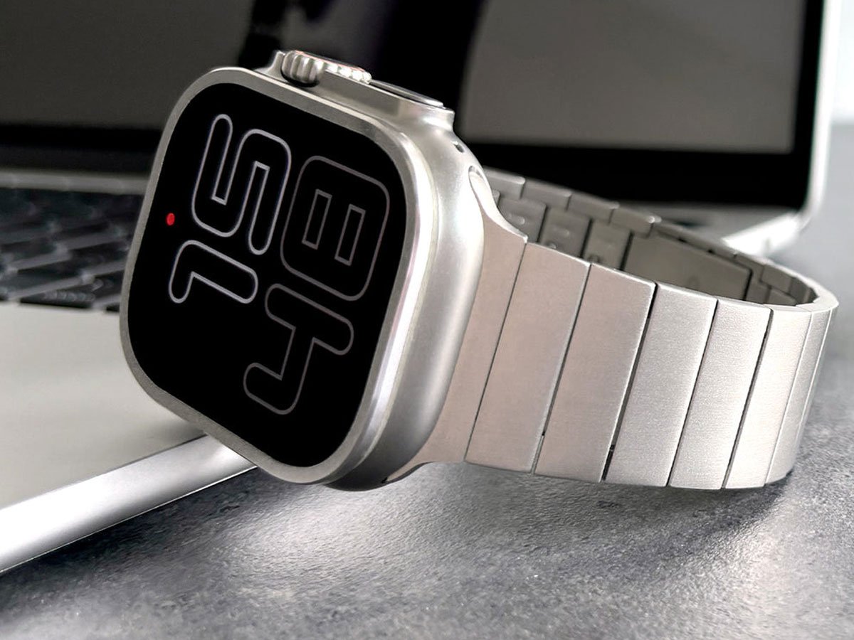 Puro TITAN ze stali nierdzewnej do Apple Watch 42 / 44 / 45 / 49 mm