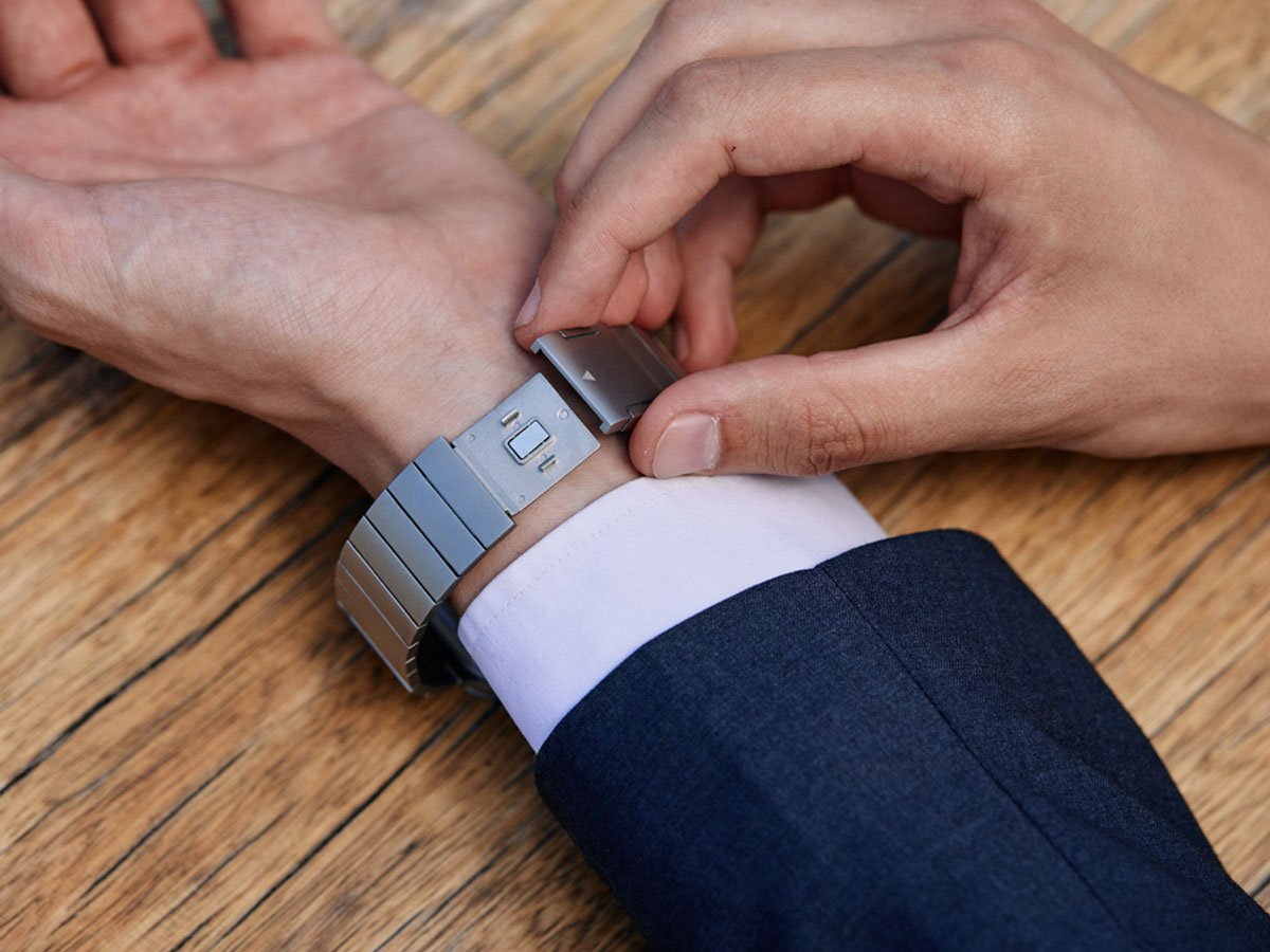 Puro TITAN ze stali nierdzewnej do Apple Watch 42 / 44 / 45 / 49 mm