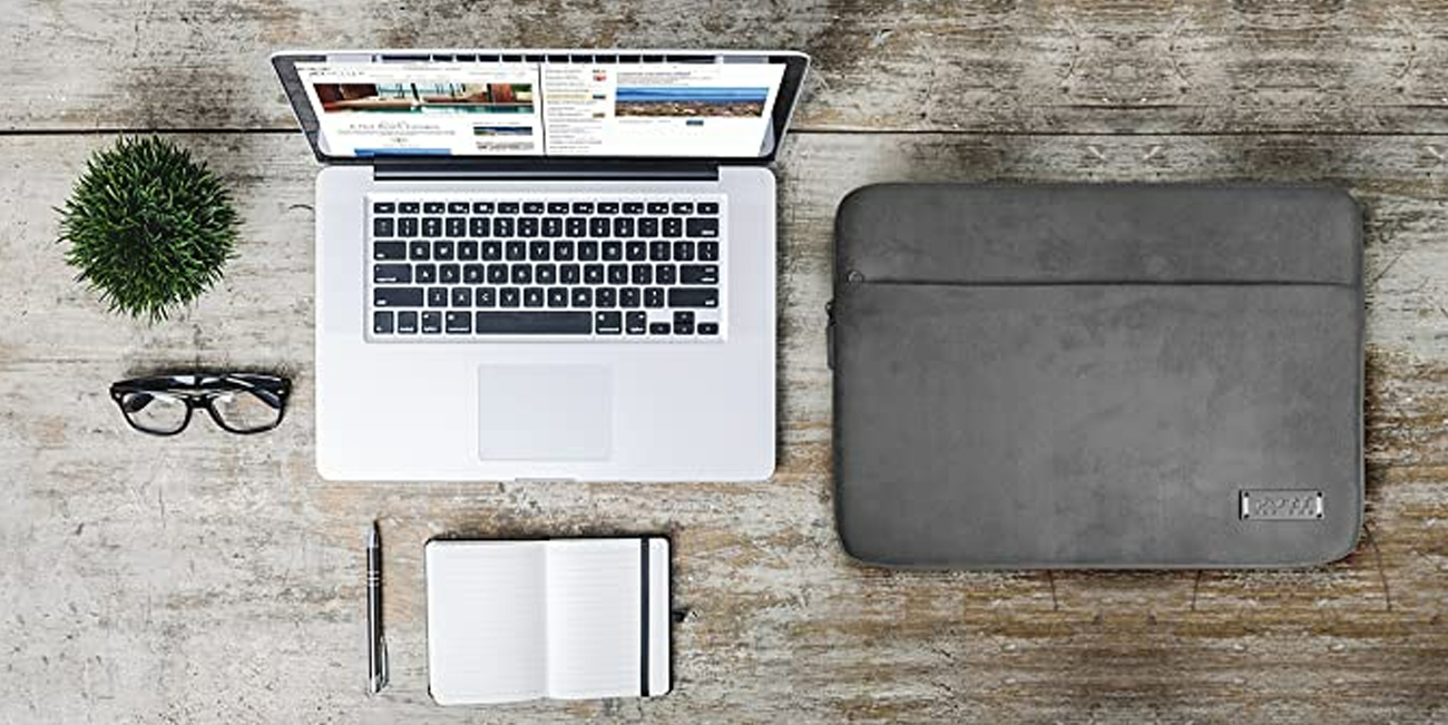 Etui na laptopa Port Designs MILANO 11/12 obok laptopa