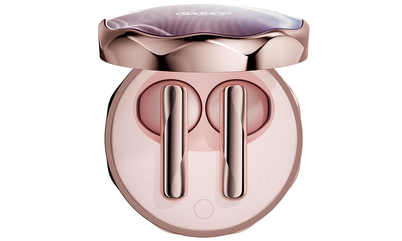 Słuchawki bezprzewodowe QCY T21 Różowe - Widok od góry wraz z otwartym etui ładującym