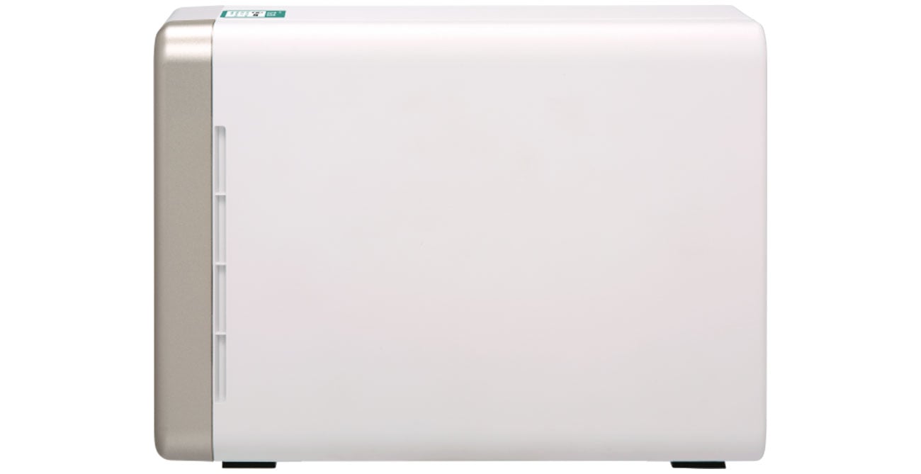 QNAP TS-251B