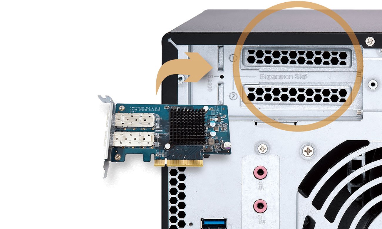 QNAP TS-873