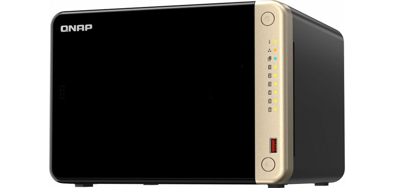 QNAP TS-664-8G