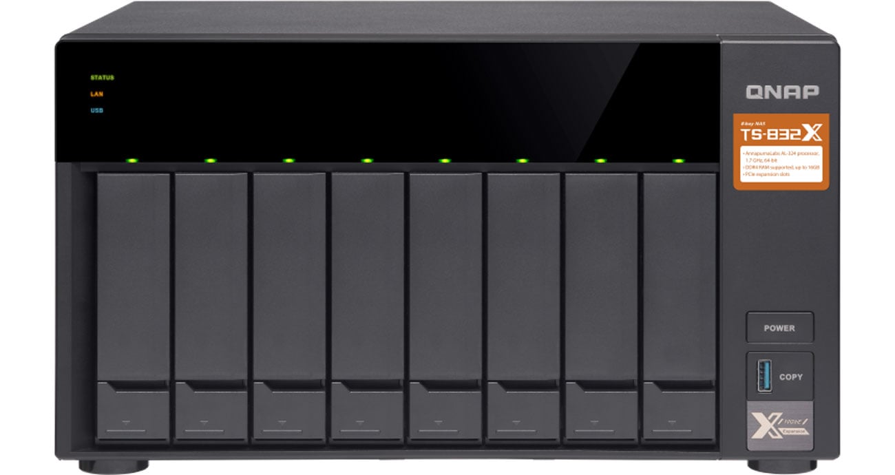 QNAP TS-832X