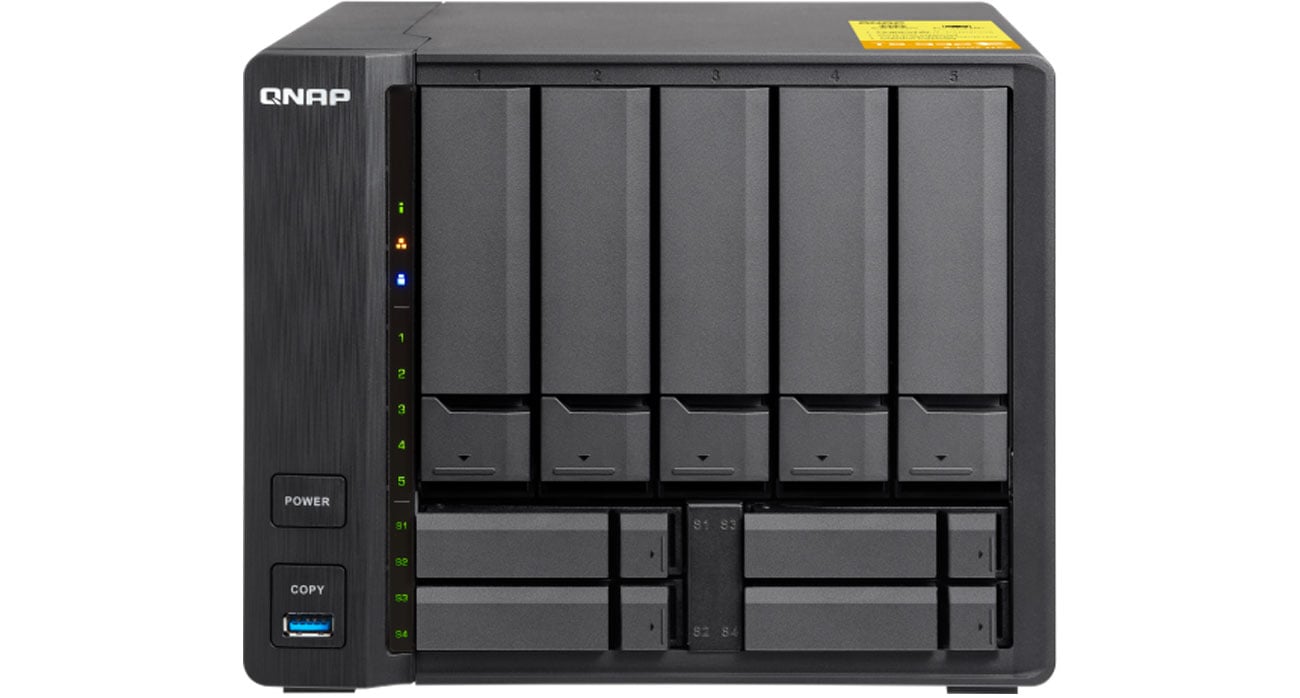 QNAP TS-932X
