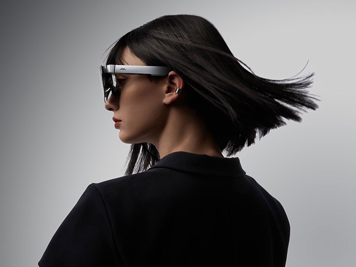Okulary AR RayNeo Air 2s - Grafika lifestyle