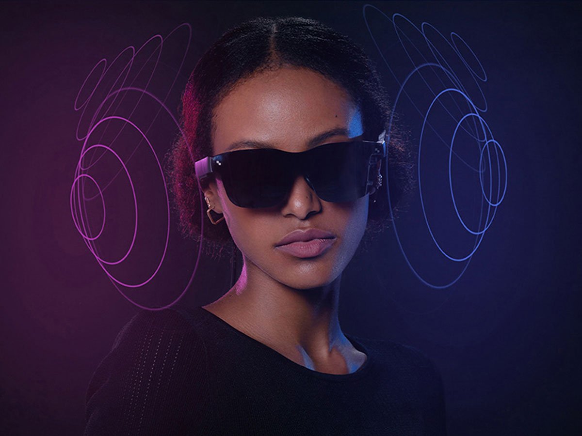 Okulary AR RayNeo Air 2s - Grafika lifestyle