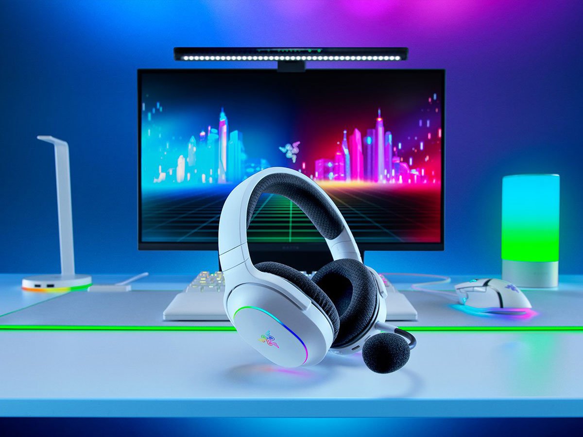 Słuchawki bezprzewodowe Razer Barracuda X Chroma Black - Grafika lifestyle