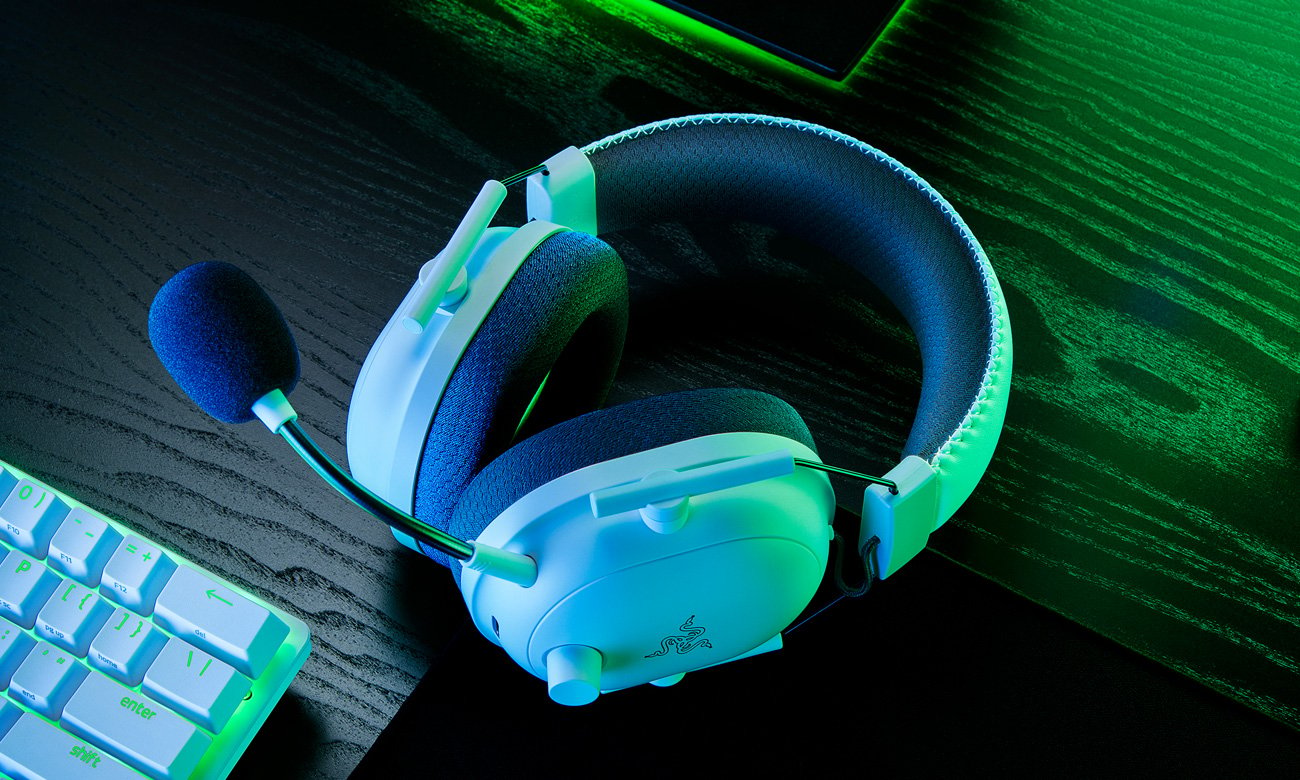 Bezprzewodowy zestaw słuchawkowy Razer BlackShark V2 Pro 2023 White - 50-milimetrowe przetworniki tytanowe Razer TriForce