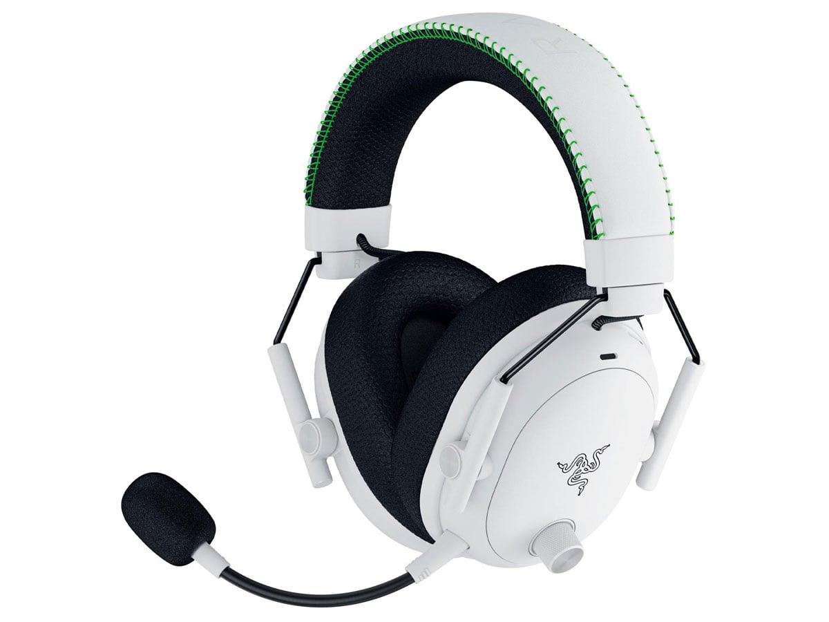 Zestaw słuchawkowy Razer BlackShark V3 Pro for Xbox White - Widok od przodu pod kątem