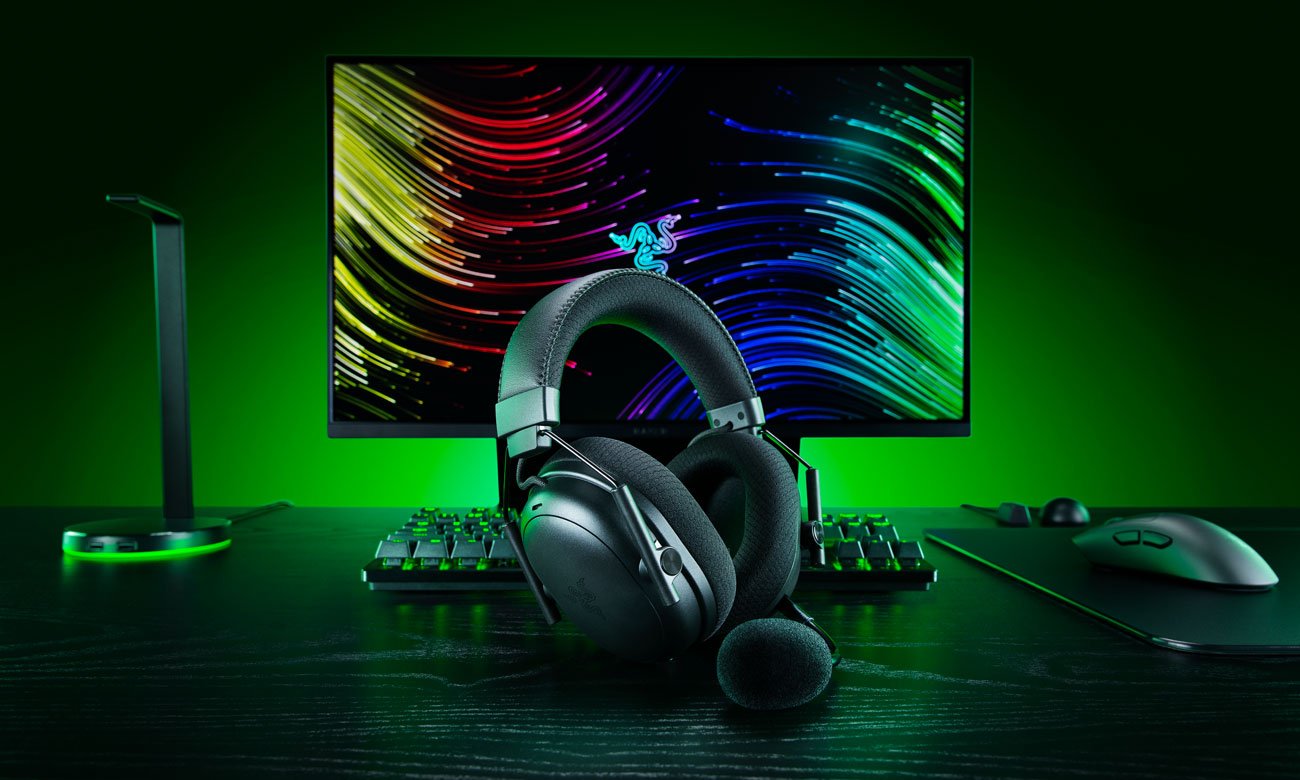 Zestaw słuchawkowy Razer BlackShark V3 Pro Black - Grafika lifestyle