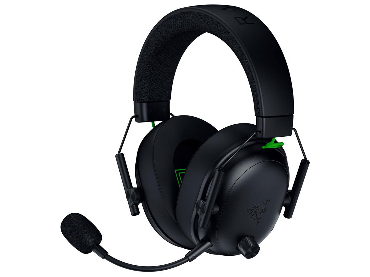 Razer BlackShark V3 for PlayStation Black - Widok od przodu pod kątem
