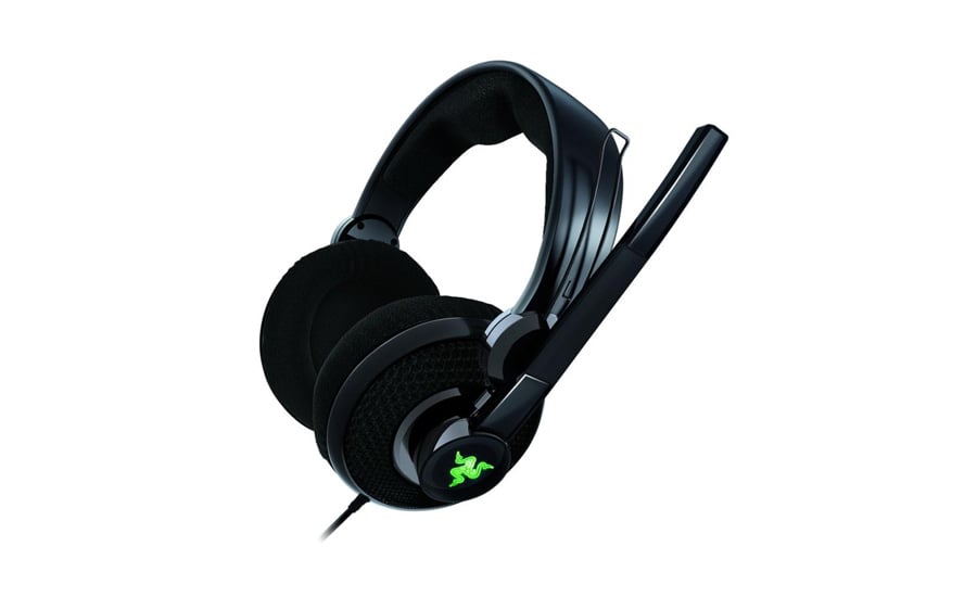 Słuchawki Razer Carcharias Gaming z mikrofonem RZ04-00900100-R3M1