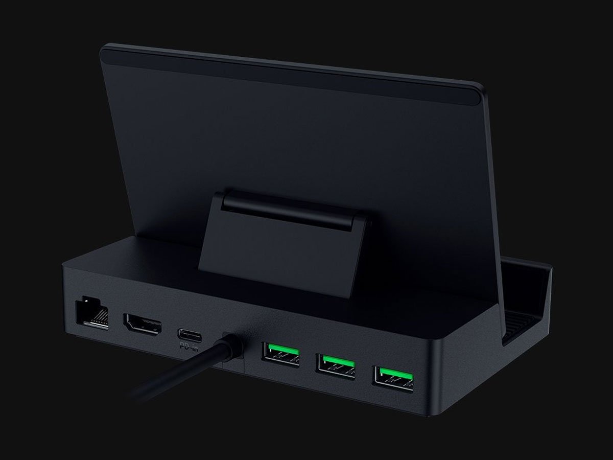 Stacja dokująca Razer Handheld Dock Chroma - Grafika lifestyle