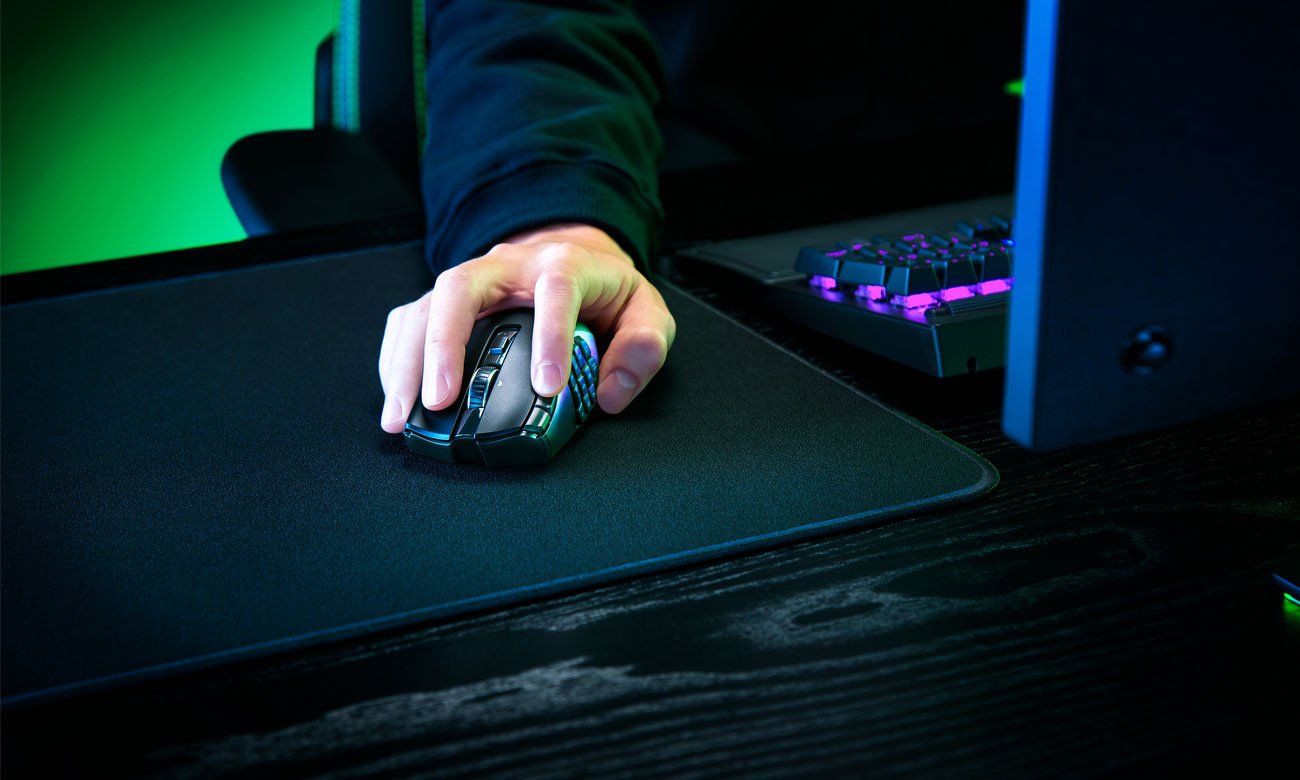 Razer Naga V2 HyperSpeed