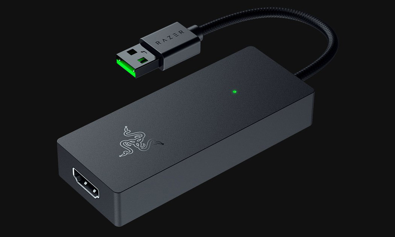 Karta do przechwytywania obrazu Razer Ripsaw X - Widok od przodu pod kątem