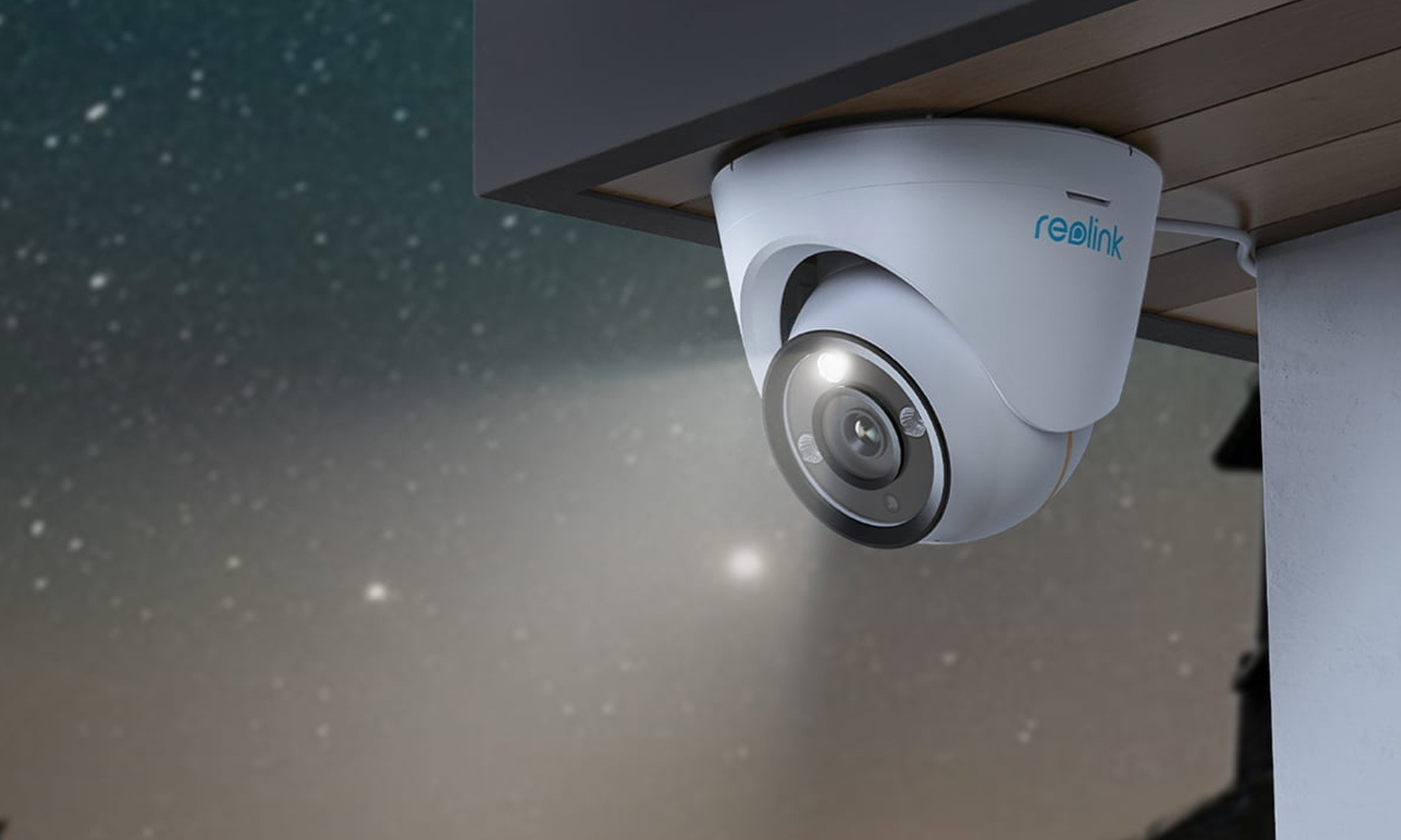 Inteligentna kamera Reolink RLC-1224A POE - Grafika lifestyle