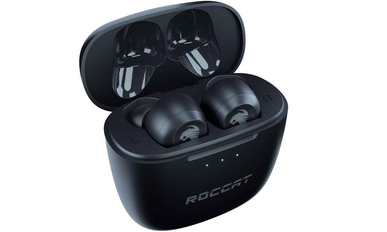Słuchawki bezprzewodowe Roccat Syn Buds Air Czarne - Widok od przodu pod kątem wraz z etui ładującym