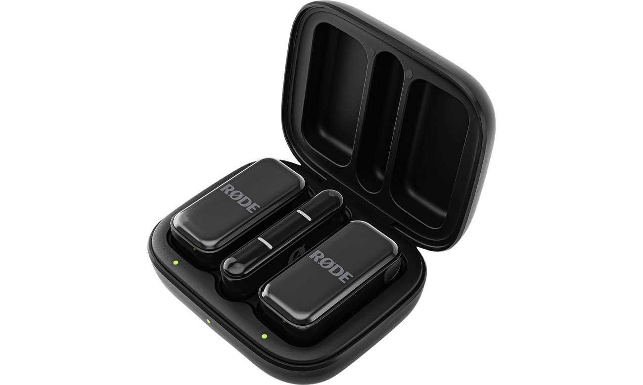 RØDE Wireless Micro Lightning Czarny - Widok ogólny pod kątem
