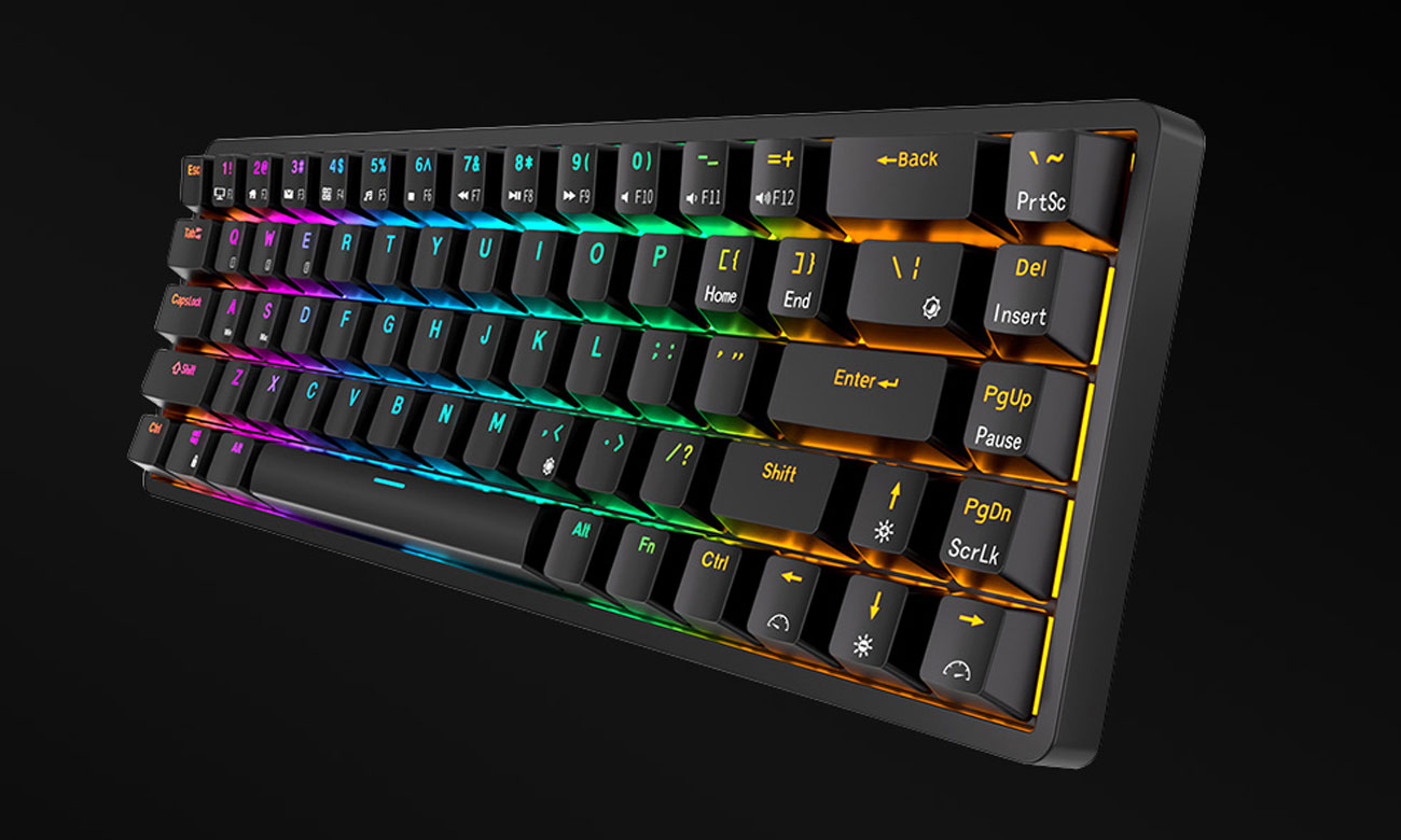 Royal Kludge RK837 RGB widok z boku pod kątem