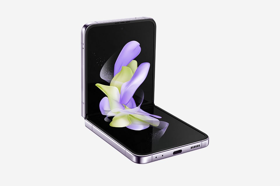 Galaxy Z Flip4 w zestawie z Samsung Galaxy Watch5 Galaxy Z Flip4 w zestawie z Samsung Galaxy Watch5