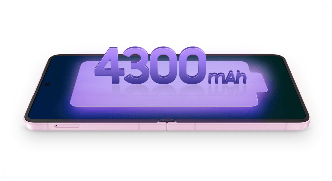 Rozłożony Galaxy Z Flip8 z oznaczeniem baterii o pojemności 4300 mAh.