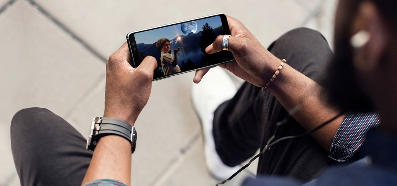 Samsung Galaxy A8 A530F Black Sky ośmiordzeniowy procesor Exynos