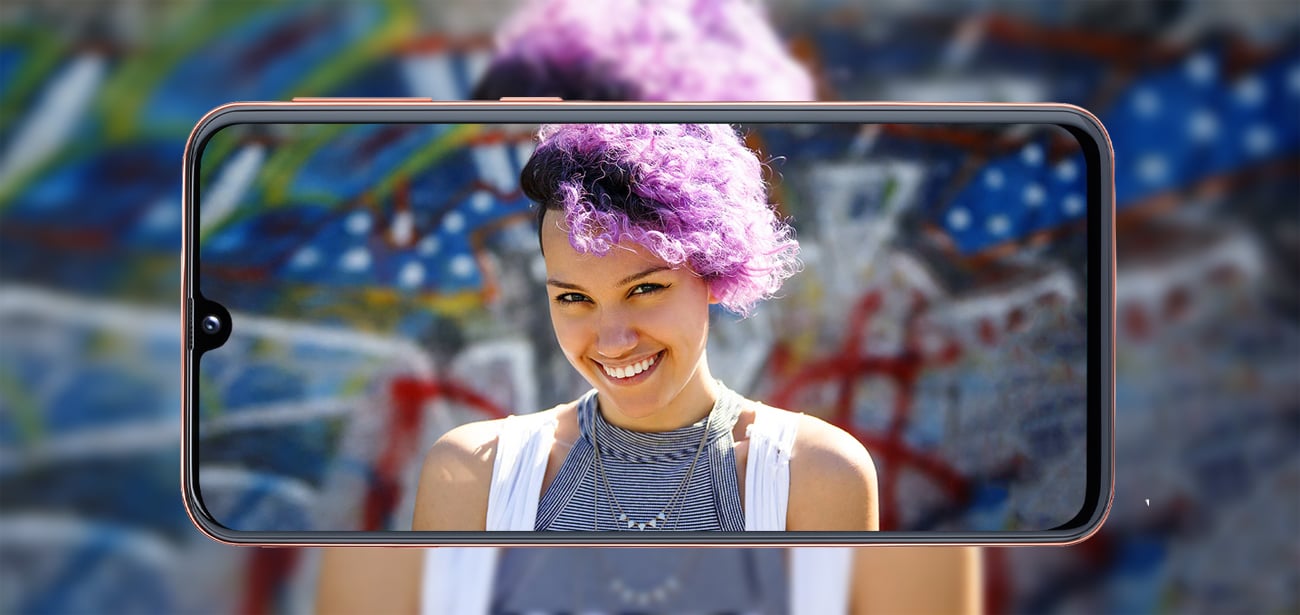 Samsung Galaxy A40 ekran infinity U super amoled
