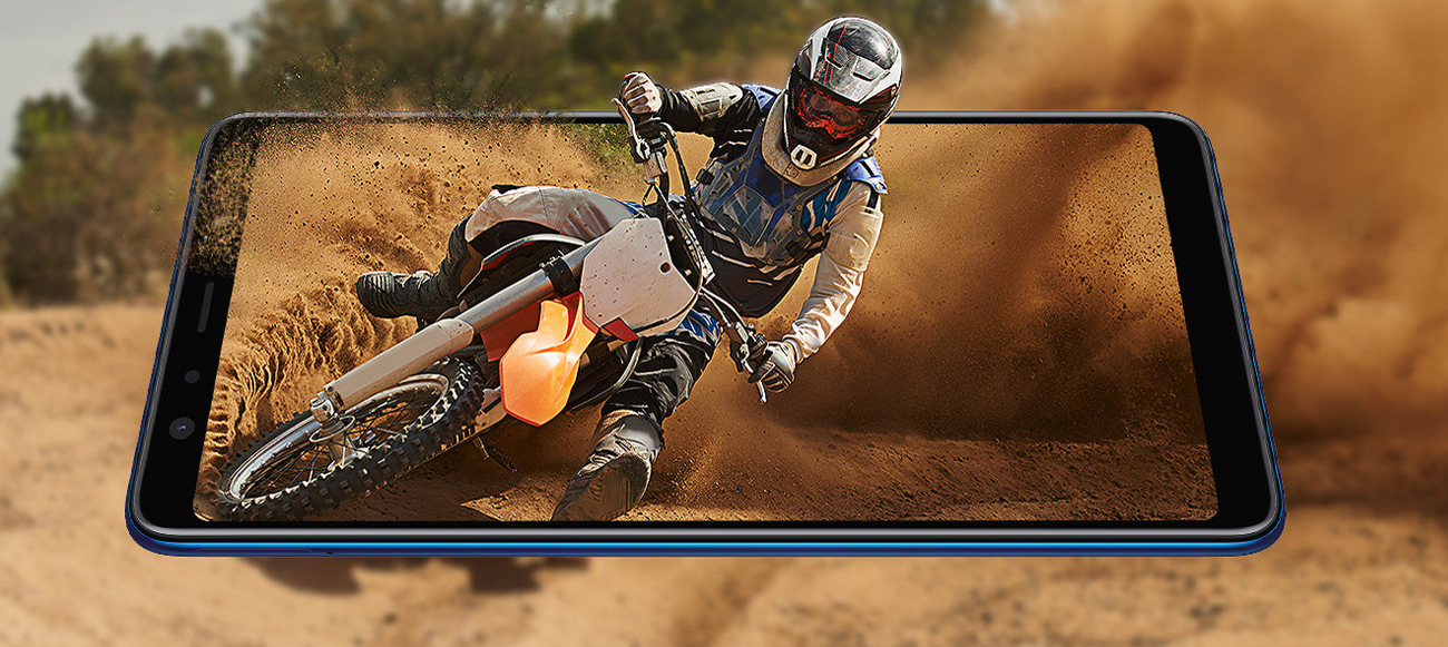 Samsung Galaxy a7 wyświetlacz infinity super amoled