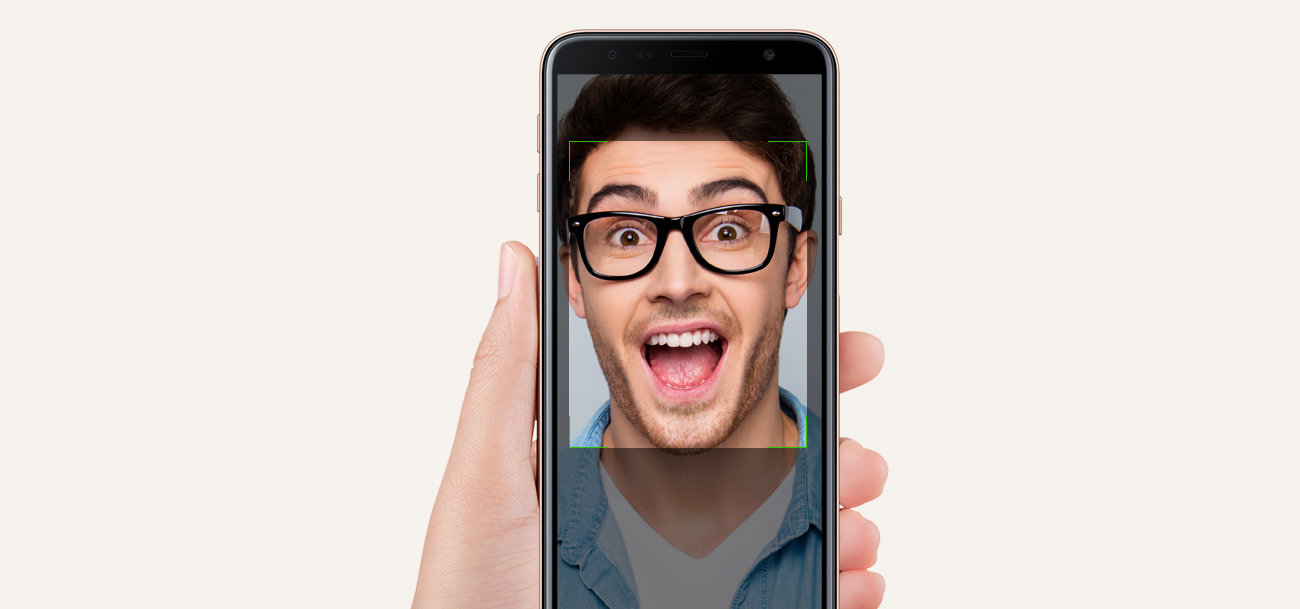 Samsung Galaxy J4 możliwości skaner twarzy