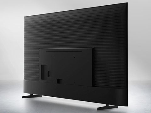 Tył smukłej obudowy MetalStream Design w telewizorze Samsung Crystal UHD U8092F 4K Smart TV (2025) 