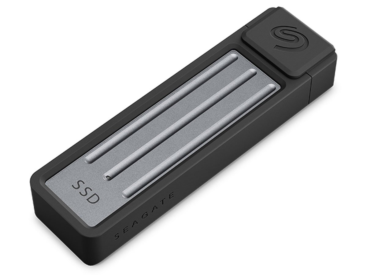 Dysk zewnętrzny Seagate Ultra Compact SSD - Widok ogólny w etui