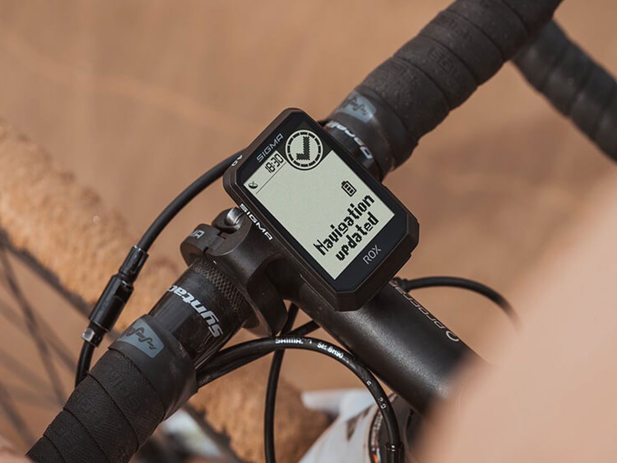 Komputer rowerowy Sigma Sport ROX 4.0 ENDURANCE Czarny - Grafika lifestyle
