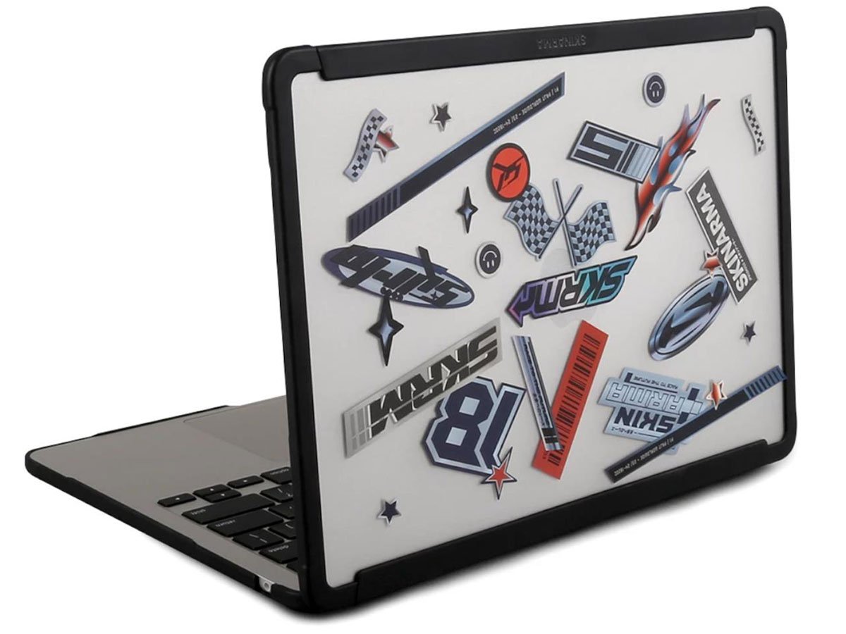 Etui Skinarma Henko MacBook Pro 14 (2021-2023) frost clear