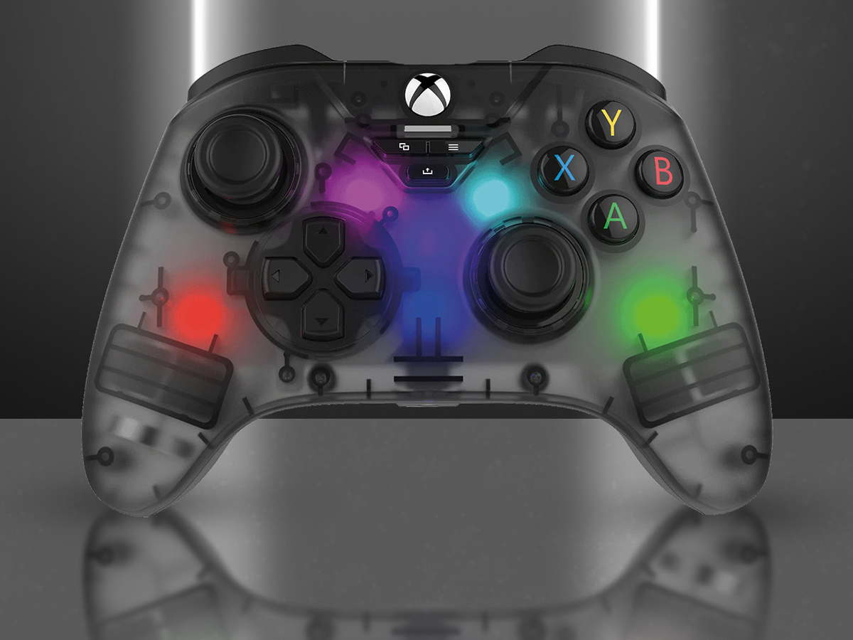 Snakebyte GamePad RGB X Controller für PC/Xbox Transparent-Schwarz - Hintergrundgrafik