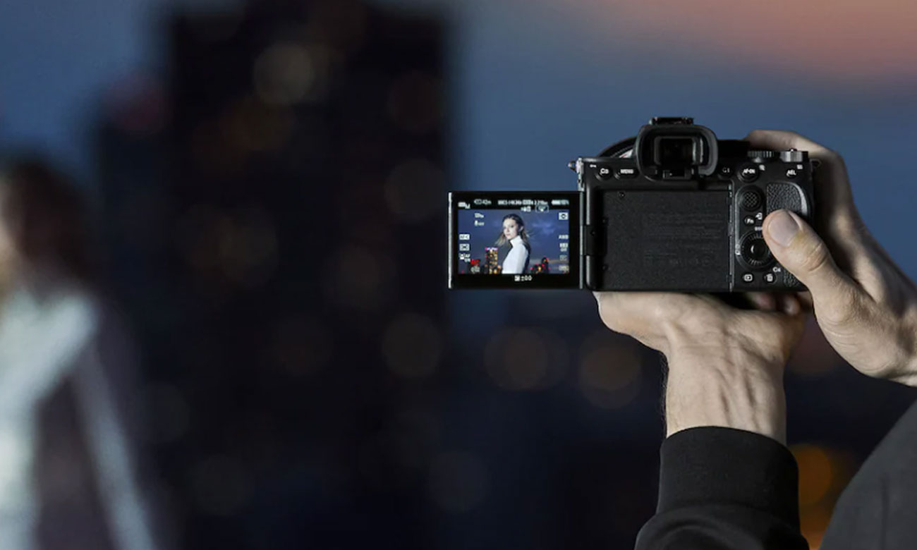 Sony Alpha 7S III body podczas fotografowania