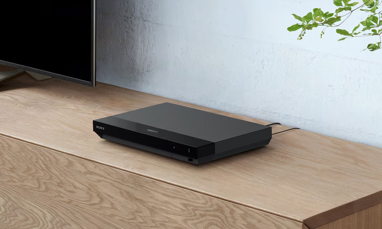 Sony UBP-X700