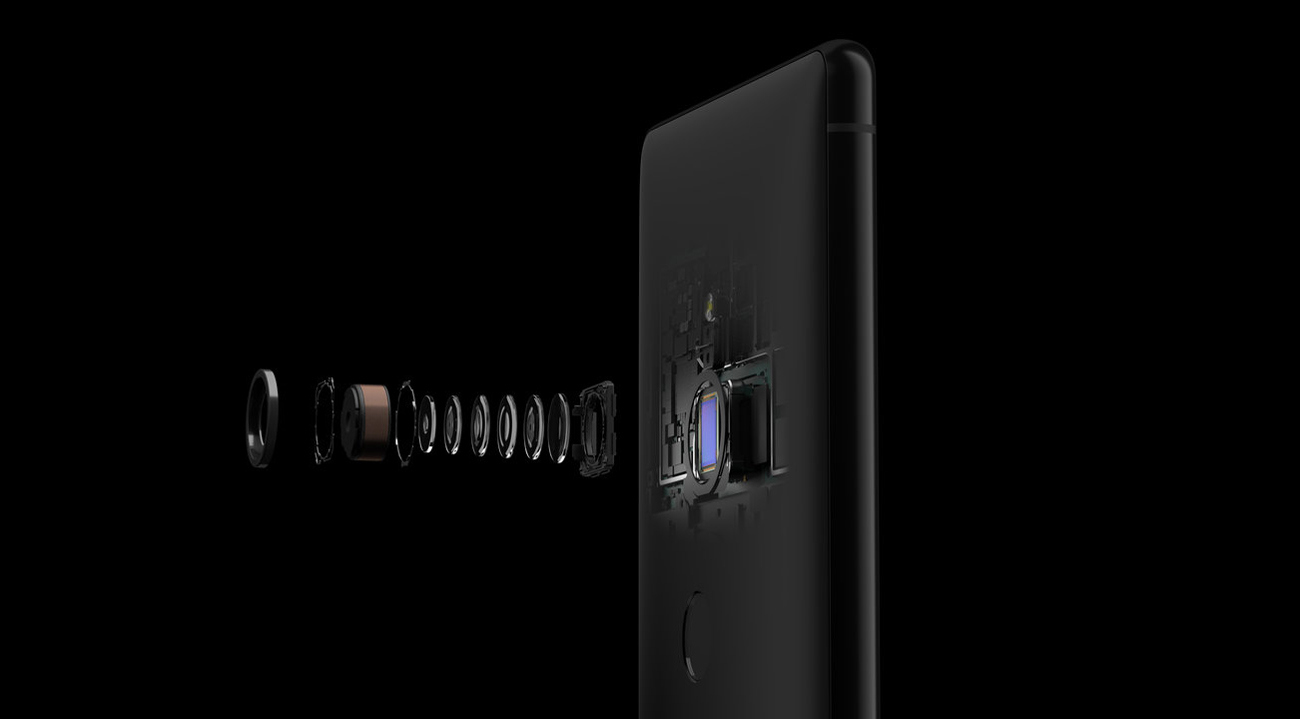 Sony Xperia XZ2 udoskonalony aparat Motion Eye 19 Mpix BIONZ Lens G