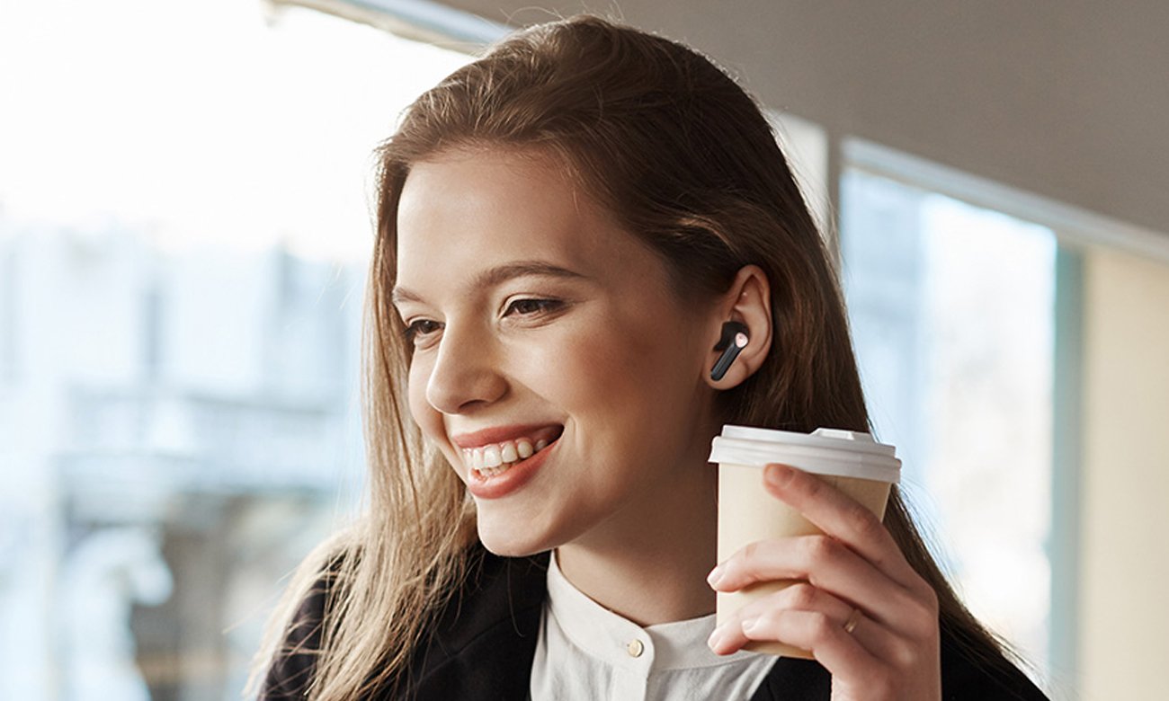 Słuchawki bezprzewodowe Soundpeats Air 4 Pro Czarne - Grafika lifestyle