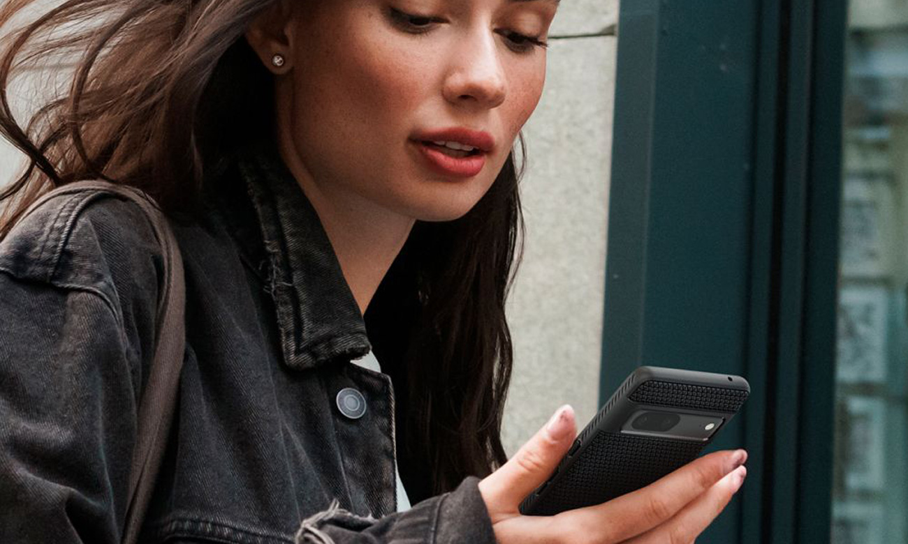 Etui Spigen Liquid Air do Google Pixel 7 Black - Nie przejmuj się upadkiem telefonu