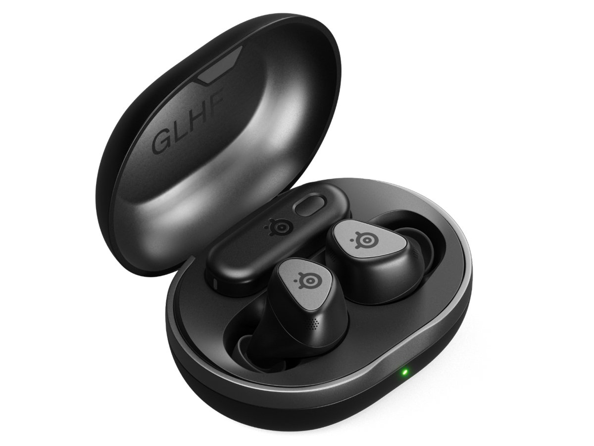 Słuchawki bezprzewodowe SteelSeries Arctis GameBuds dla Xbox - Widok od przodu pod kątem wraz z otwartym etui ładującym