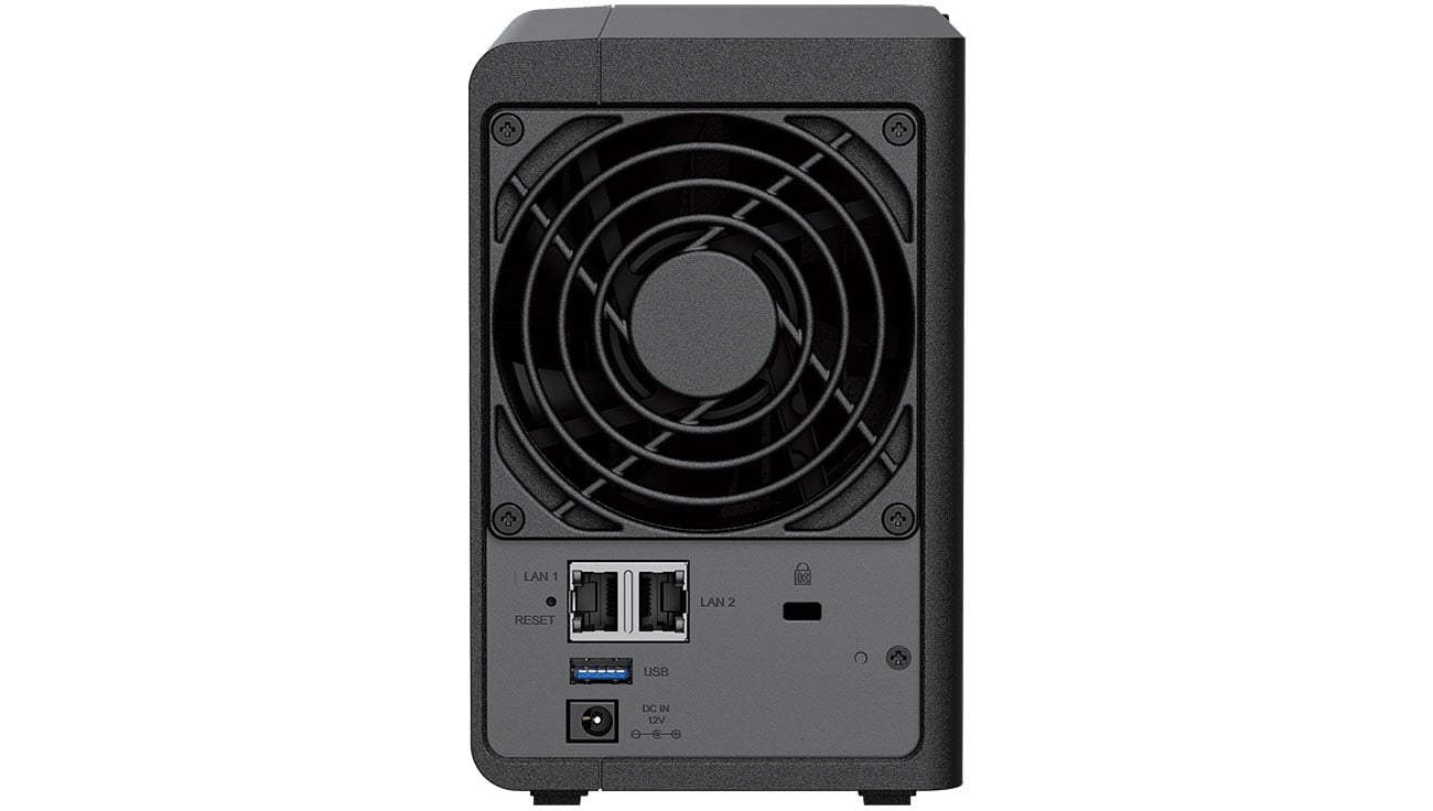 Synology DS224+ widok z tyłu