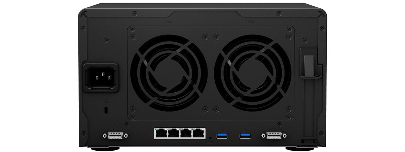 Synology DS3018xs Widok Z Tyłu