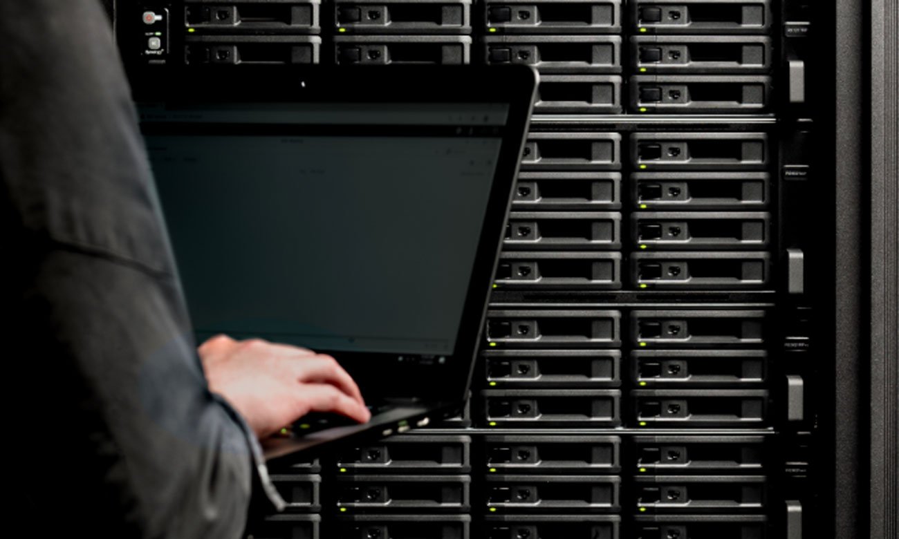 Synology HAT5300