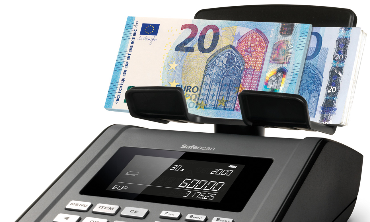 Jednoczesne liczenie starych i nowych wersji banknotów