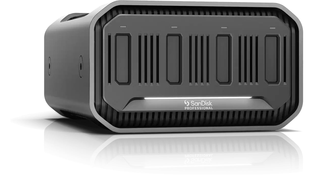 SanDisk Professional PRO-BLADE STATION