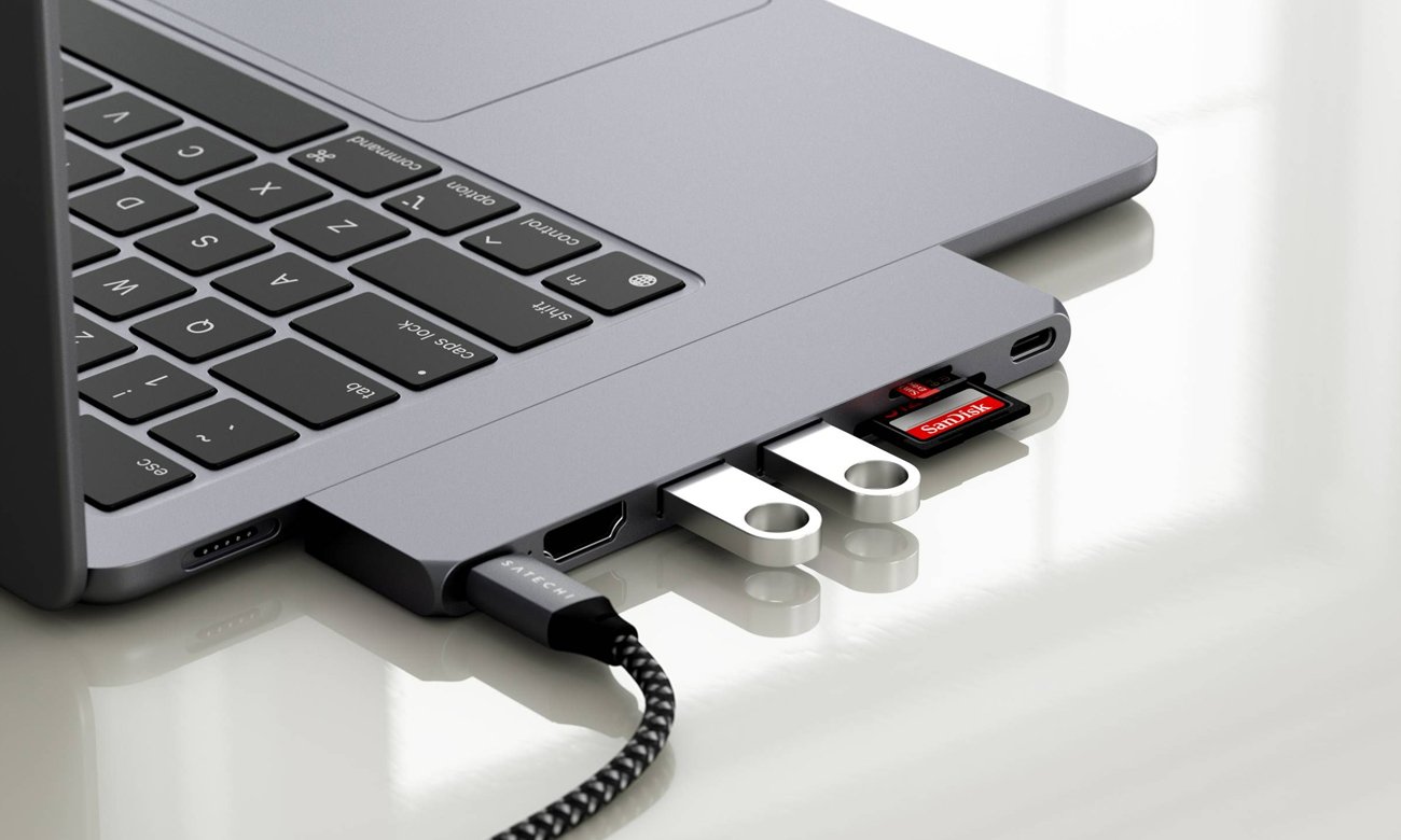 Satechi Pro Hub Slim ppodłączone urządzenia