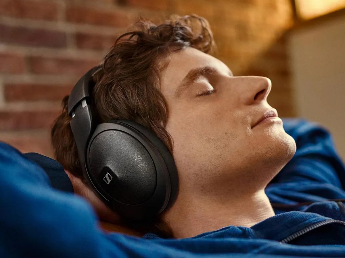 Słuchawki Sennheiser HD 620S - Grafika lifestyle