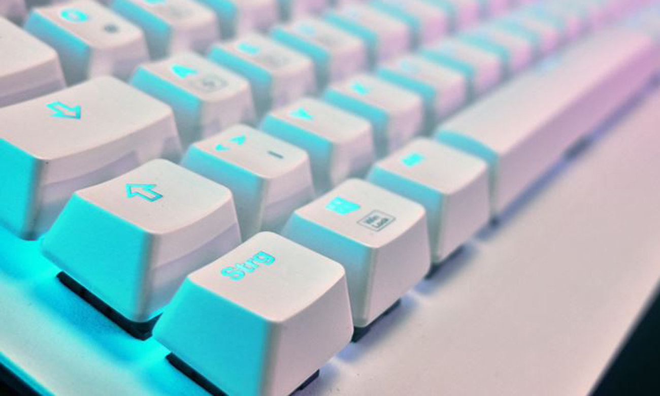 Sharkoon Skiller SGK3 White podświetlenie
